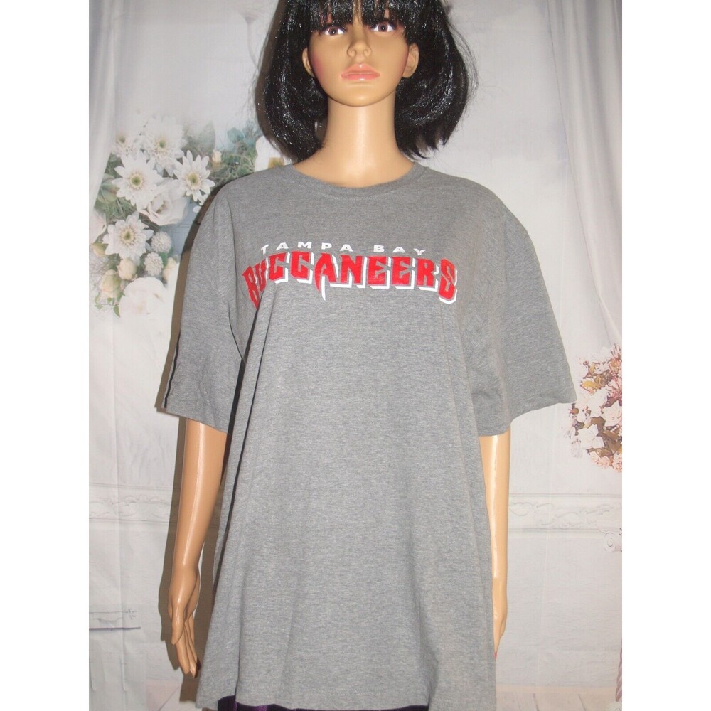 Tampa Bay Buccaneers XXL T-Shirt NFL Regular Fit Nike Unisex Adult